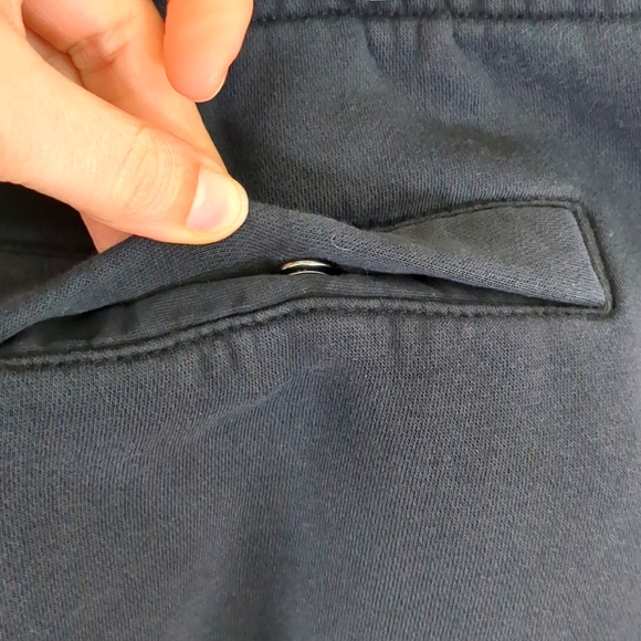 Nike Big Swoosh Men's Black Sweat Shorts Size Medium - Picture 6 of 10